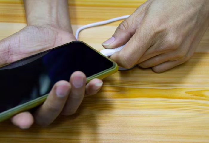 hp tidak bisa cas