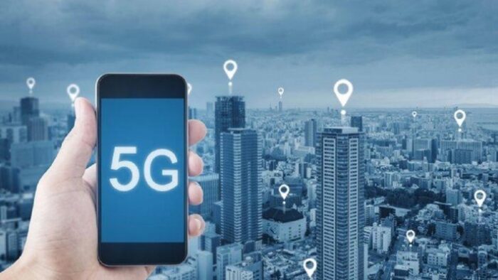 ilustrasi jaringan teknologi 5 g