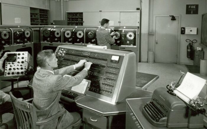 sejarah generasi komputer